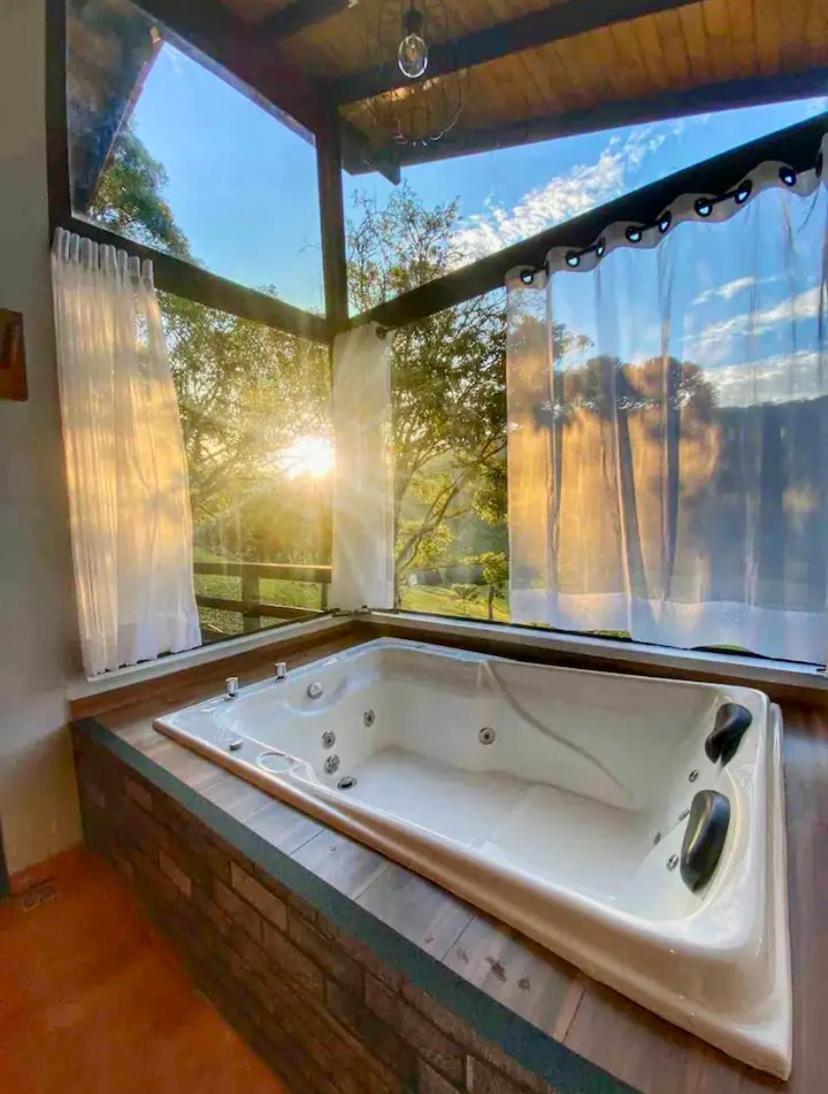 Cabana Sassafras Com Hidromassagem Alfredo Wagner Exterior foto